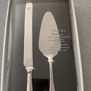 Server and knife set